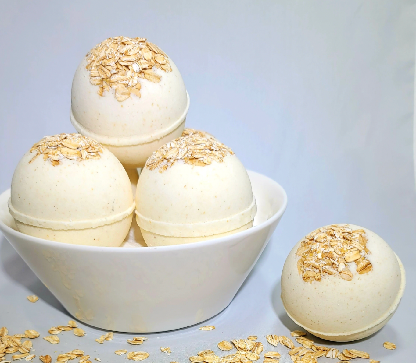 Oatmeal Milk and Honey Bath Bomb